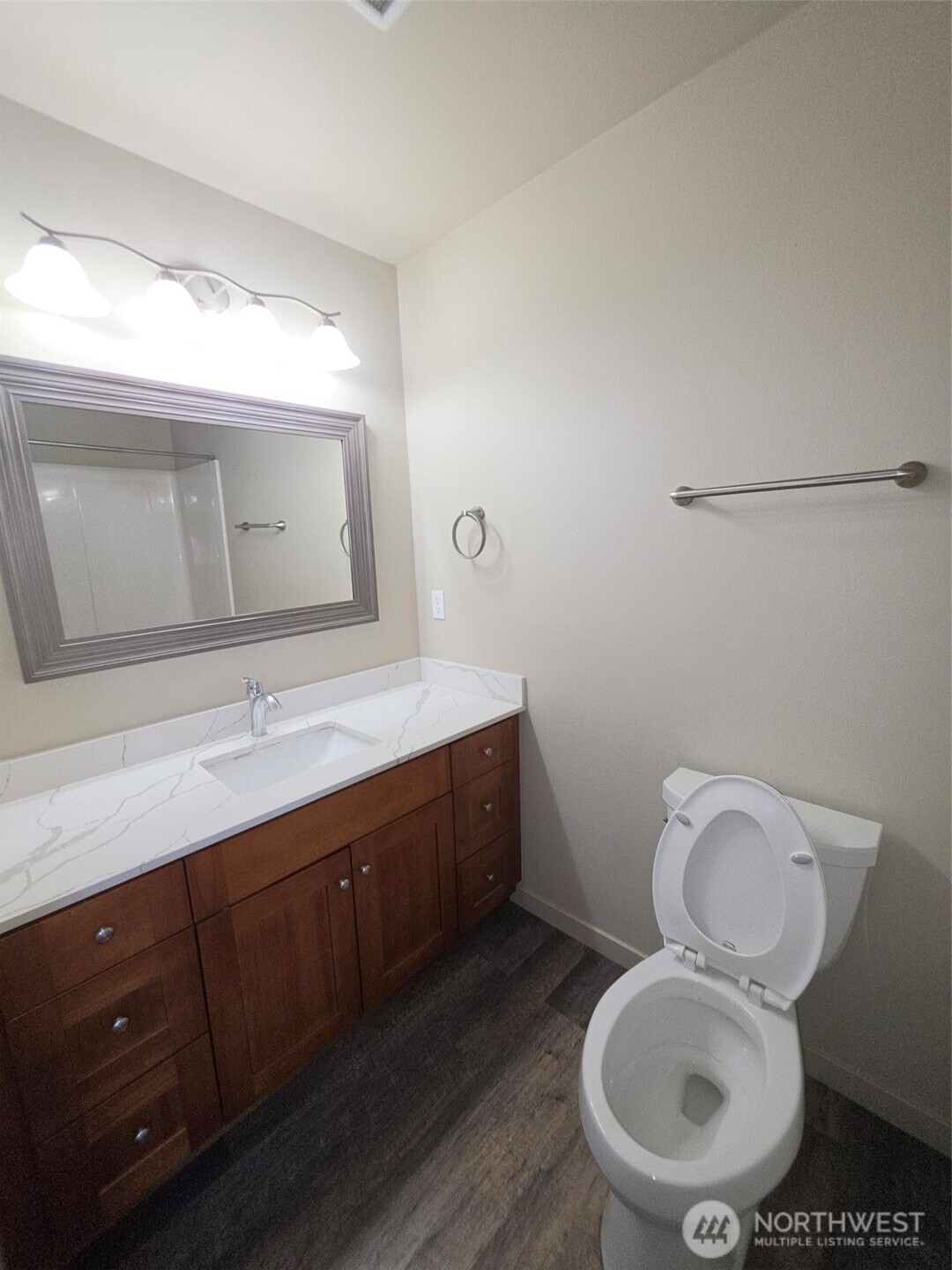 3704 W F Street Property Photo 23