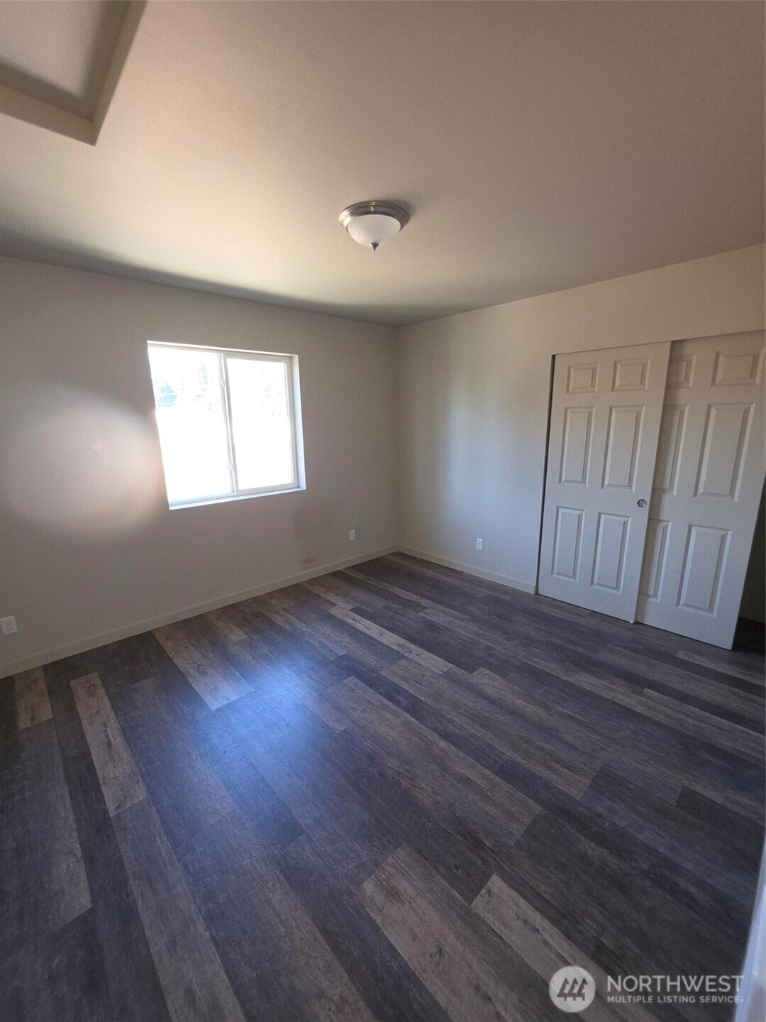 3704 W F Street Property Photo 28