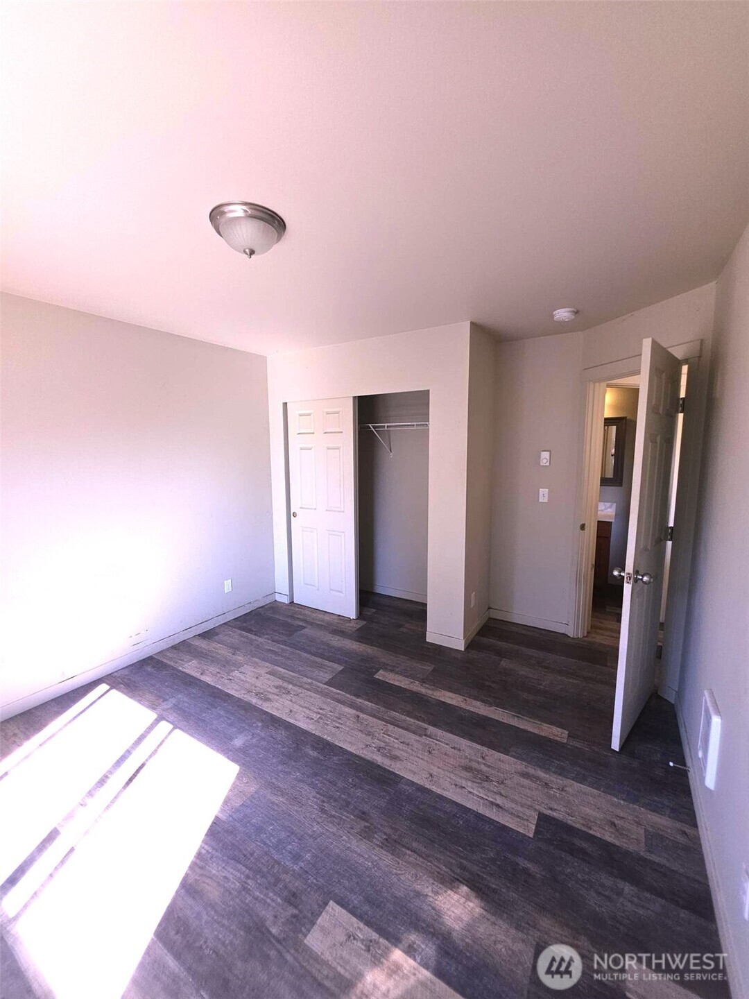 3704 W F Street Property Photo 30