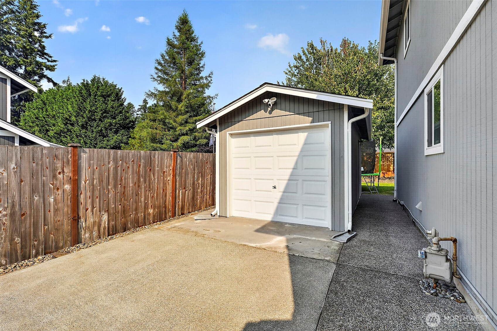 14515 121st Avenue Property Photo 27
