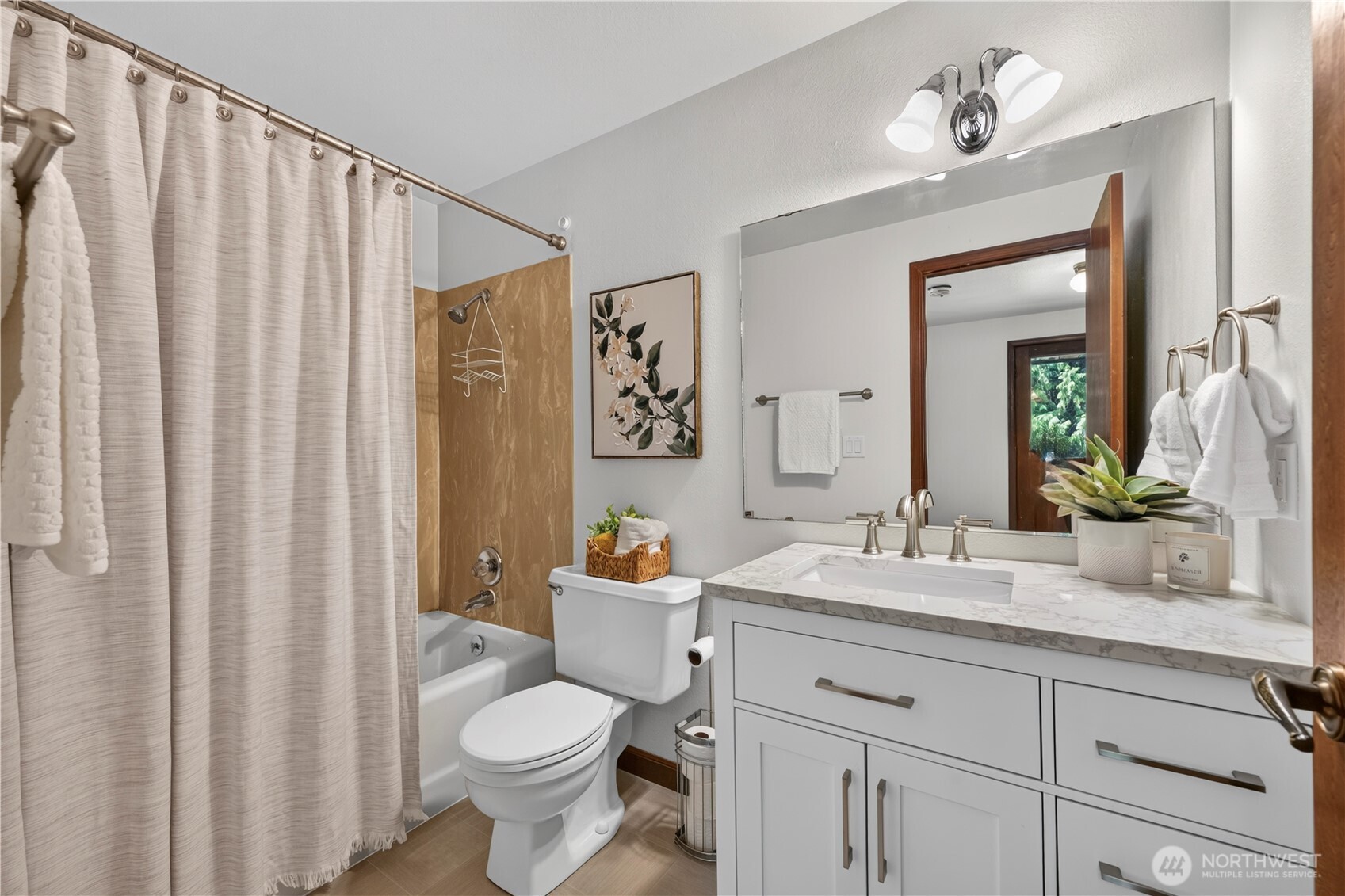 9910 Elliott Road Property Photo 26