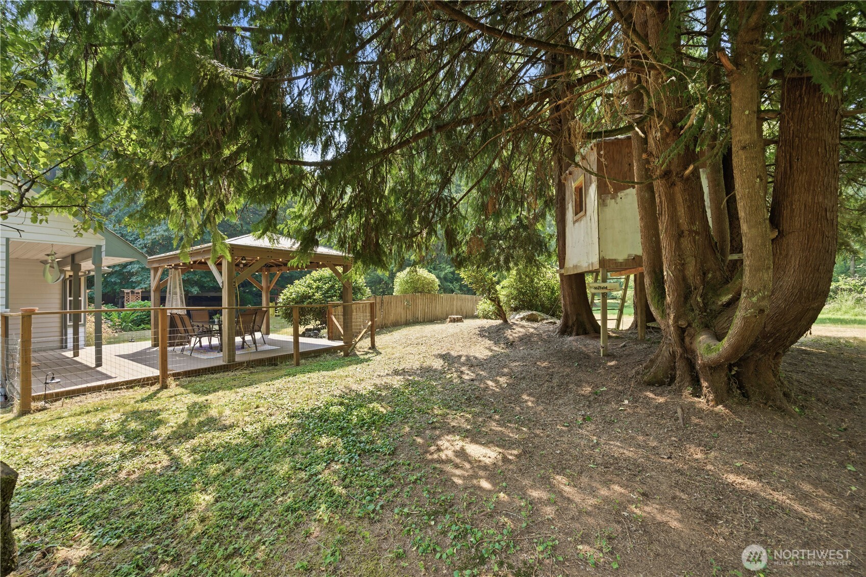 9910 Elliott Road Property Photo 33