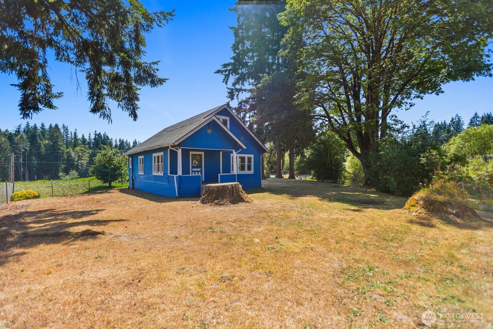 14620 28th Street Property Photo 2