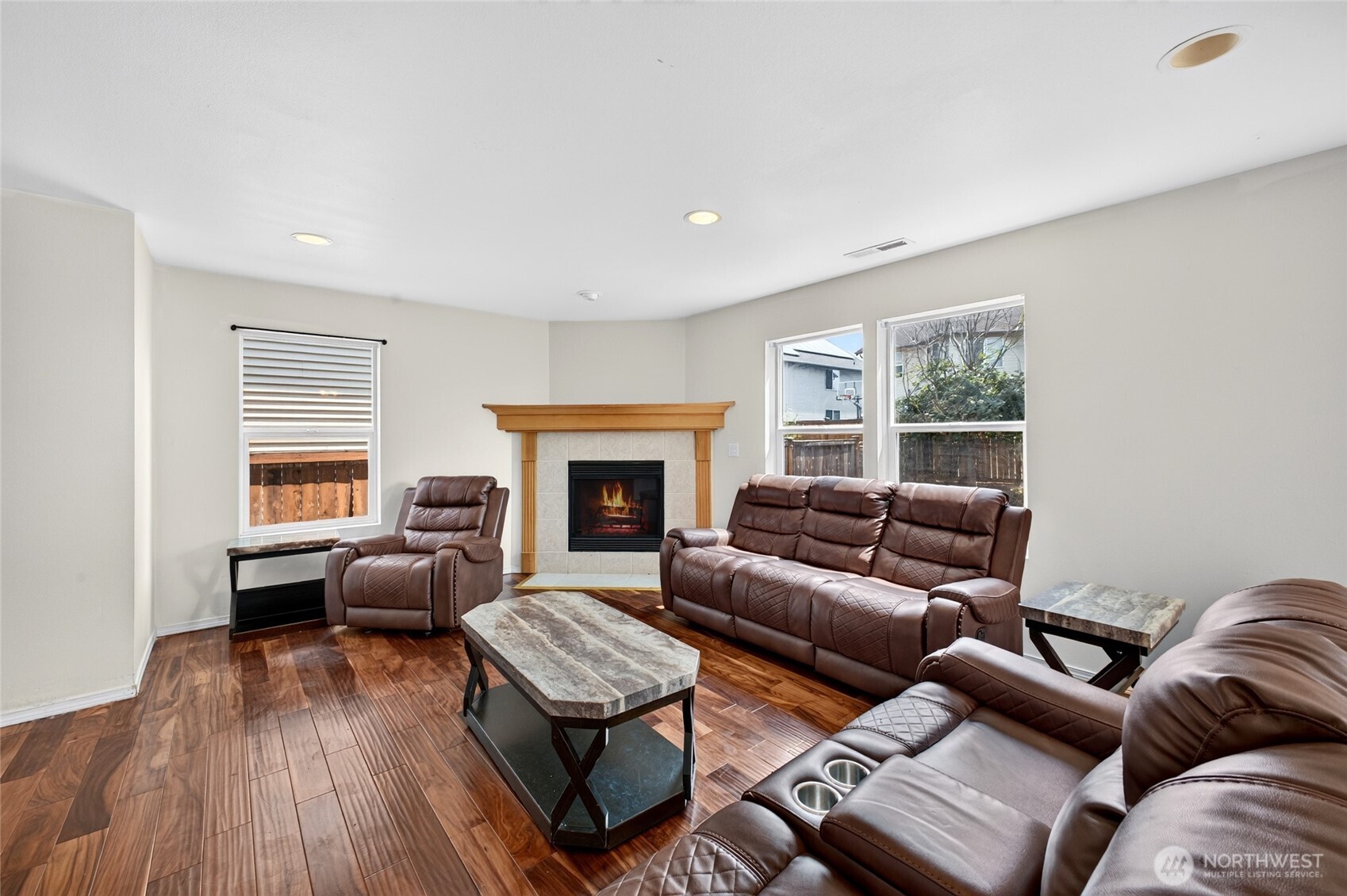 17823 Silver Creek Avenue Property Photo 7