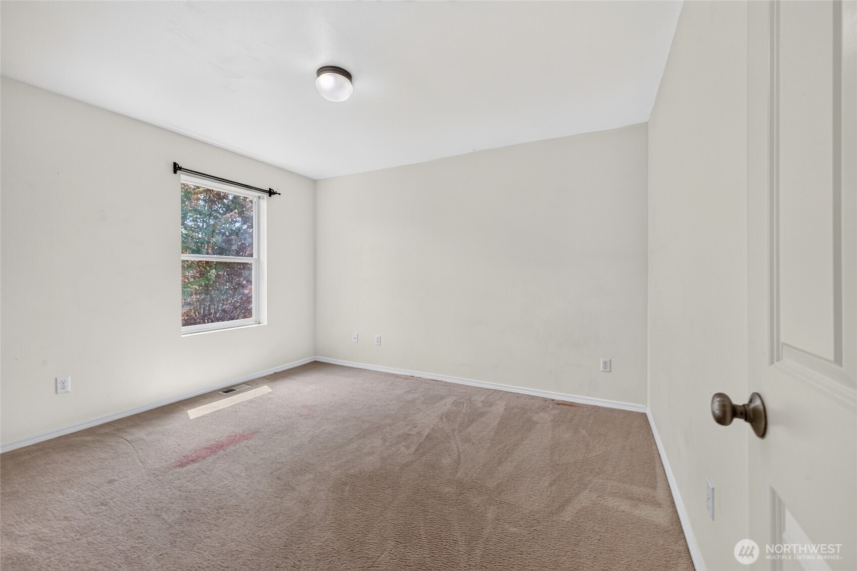 17823 Silver Creek Avenue Property Photo 21