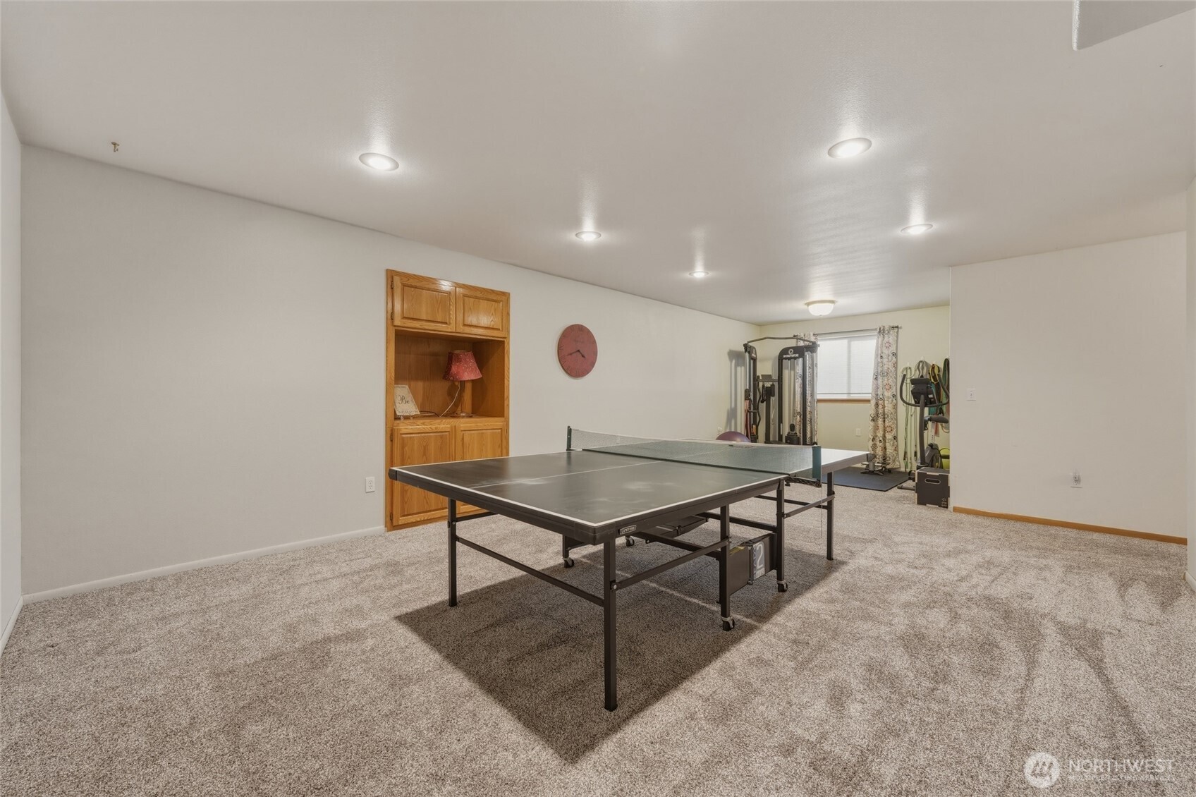 1318 Bryant Avenue Property Photo 23