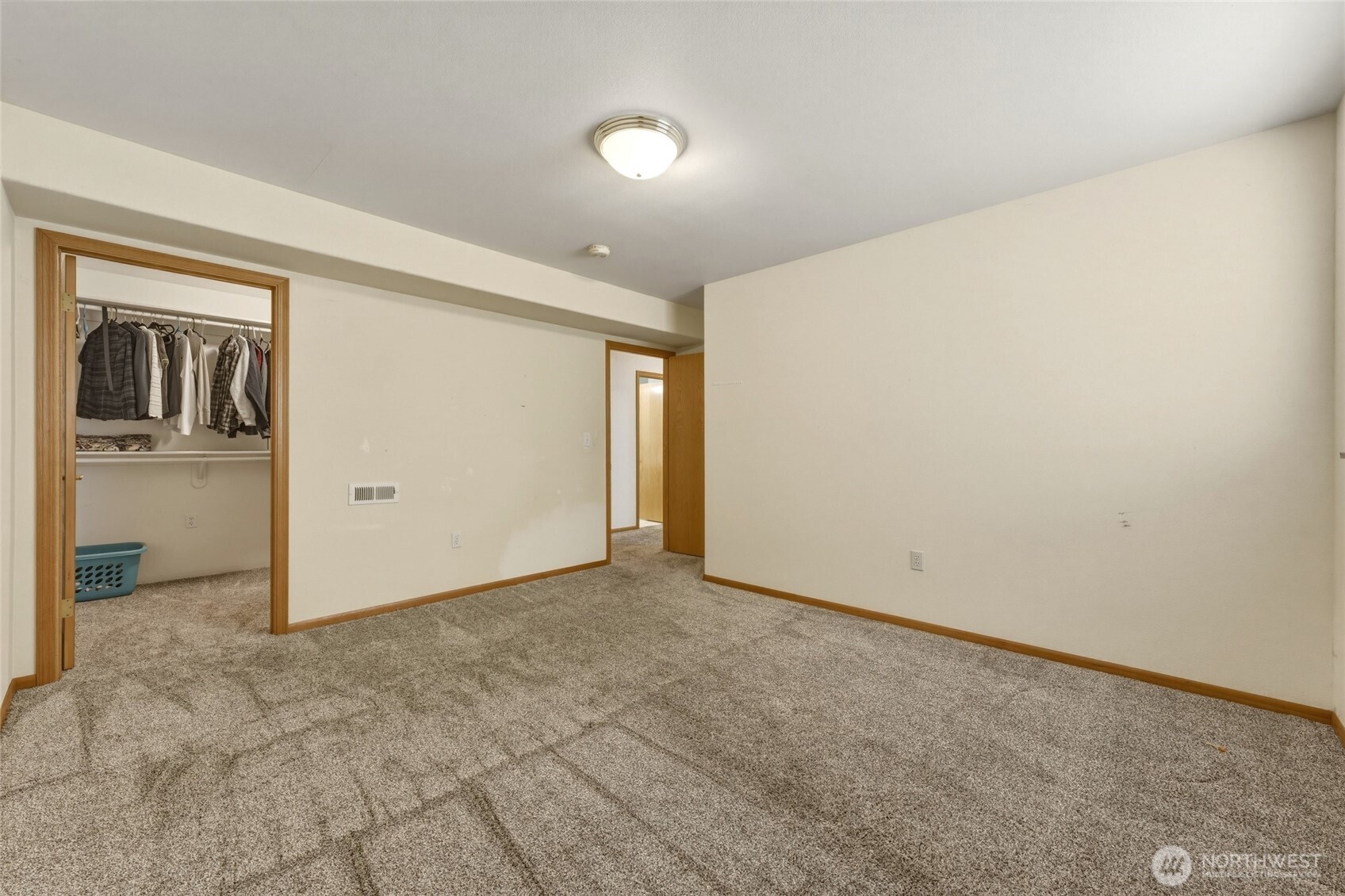 1318 Bryant Avenue Property Photo 24