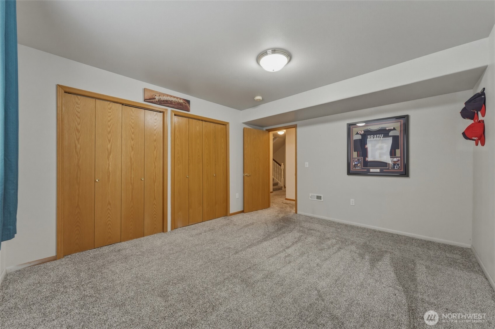 1318 Bryant Avenue Property Photo 25