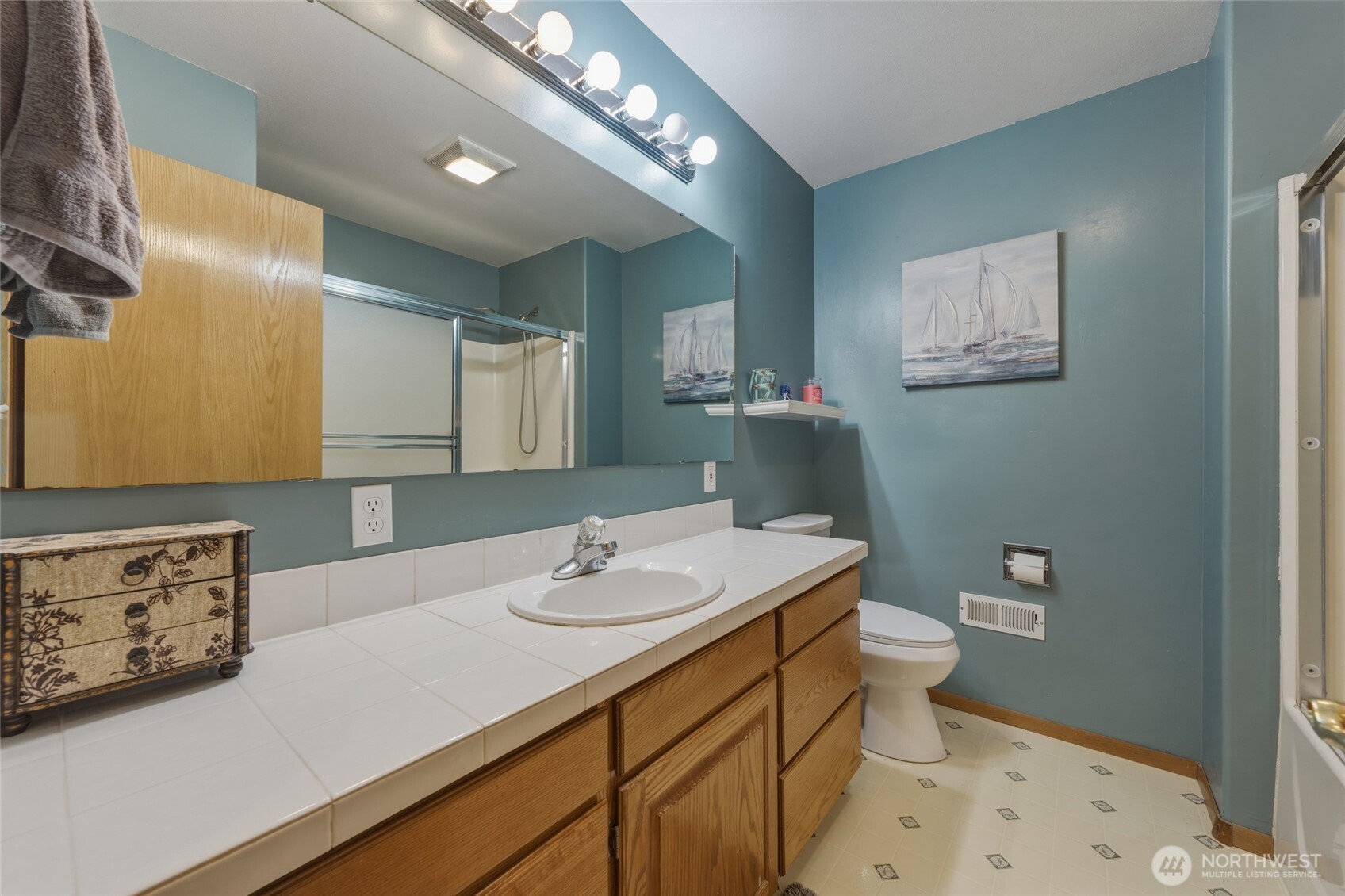 1318 Bryant Avenue Property Photo 26