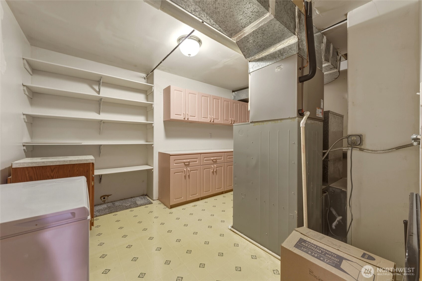 1318 Bryant Avenue Property Photo 32