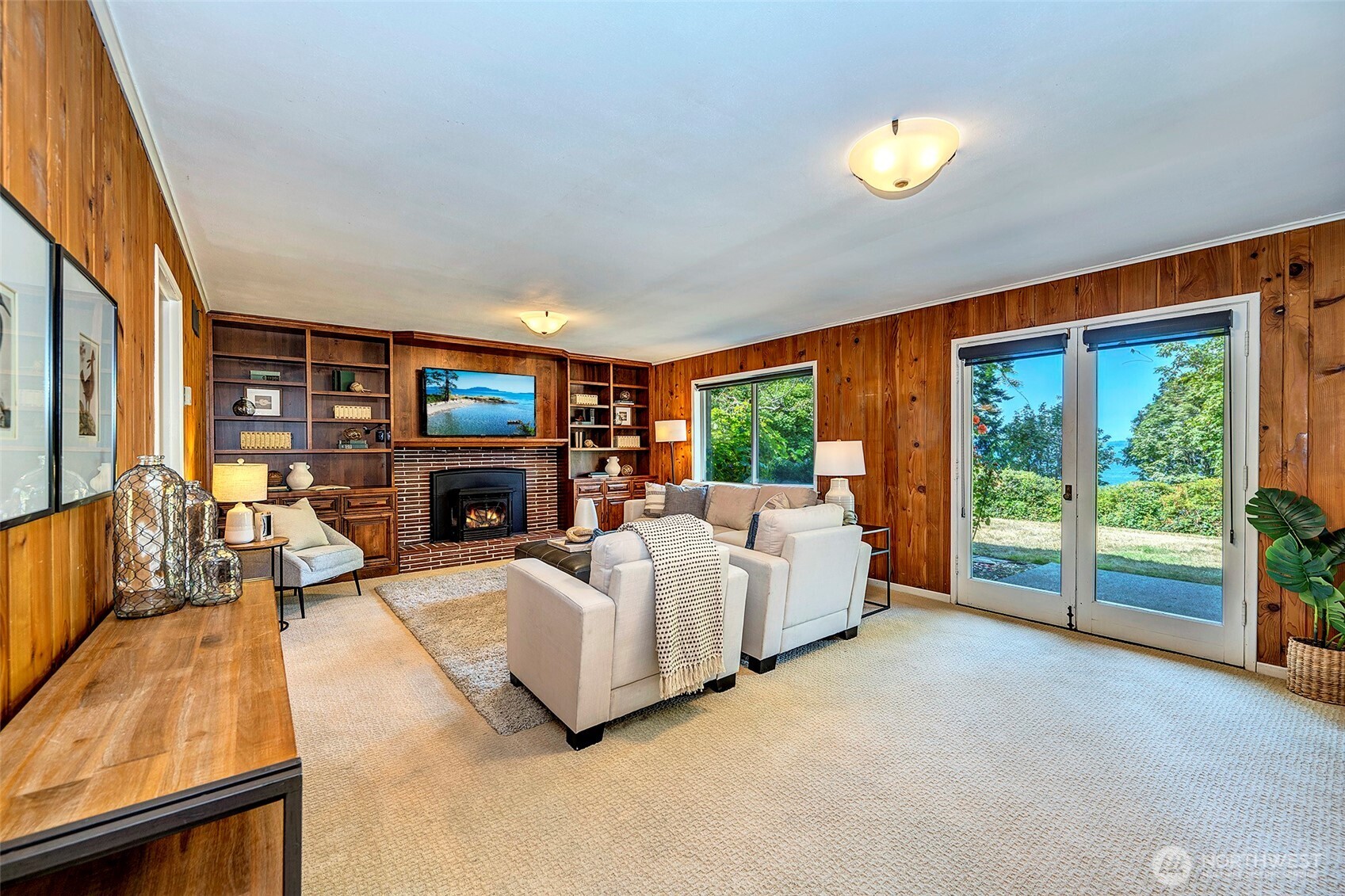 18516 Soundview Place Property Photo 23