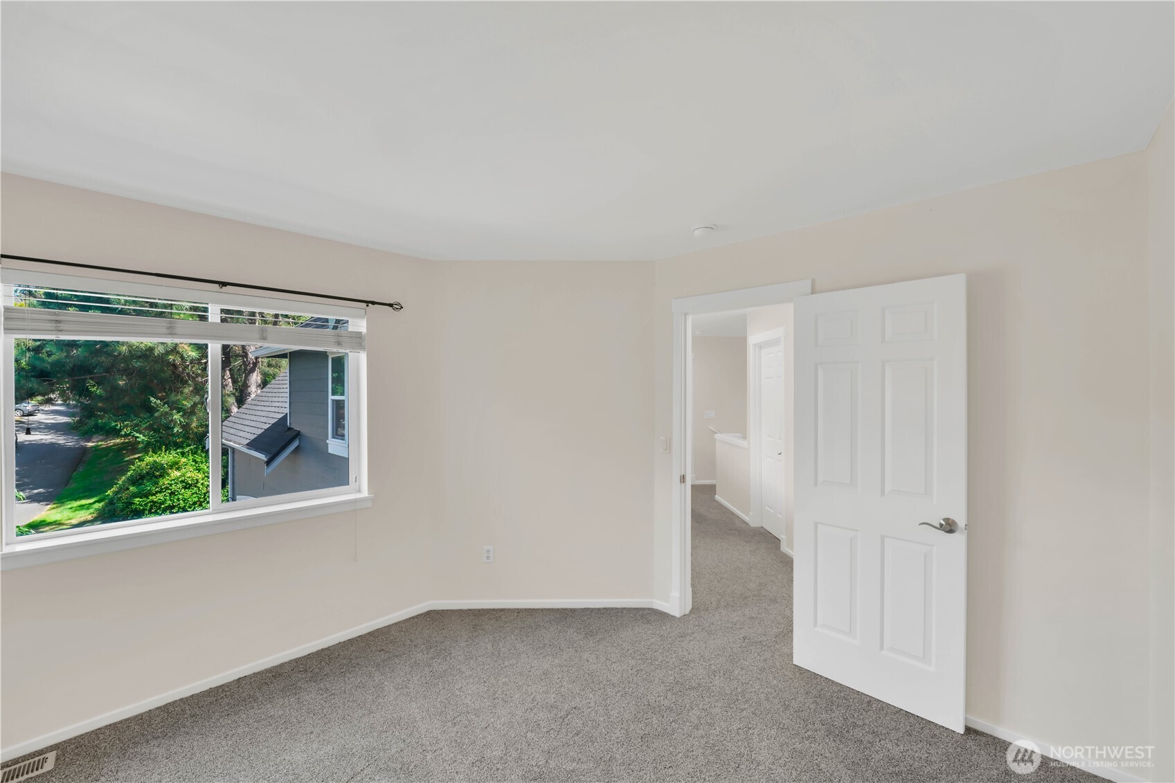 17304 Parkside Way Property Photo 23