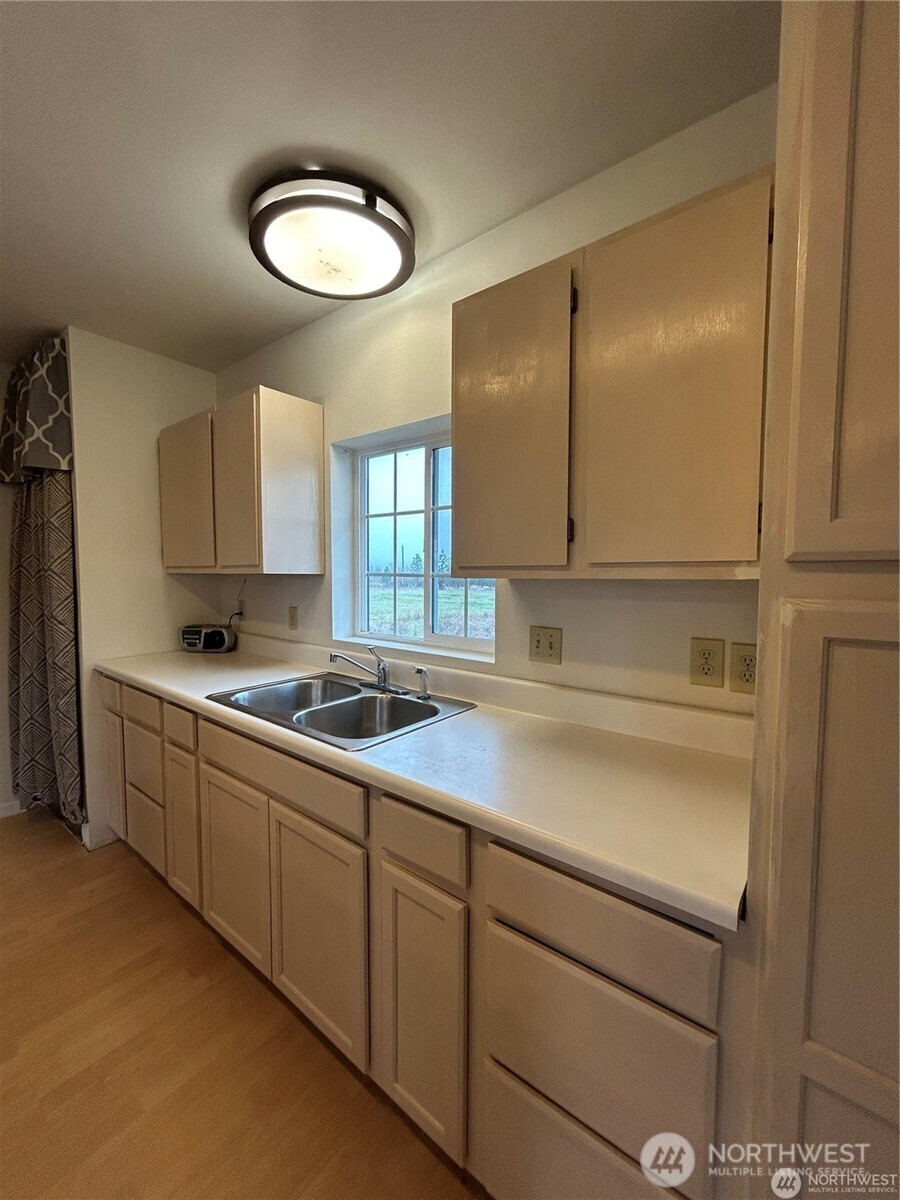 222 Nicholson Road Property Photo 27