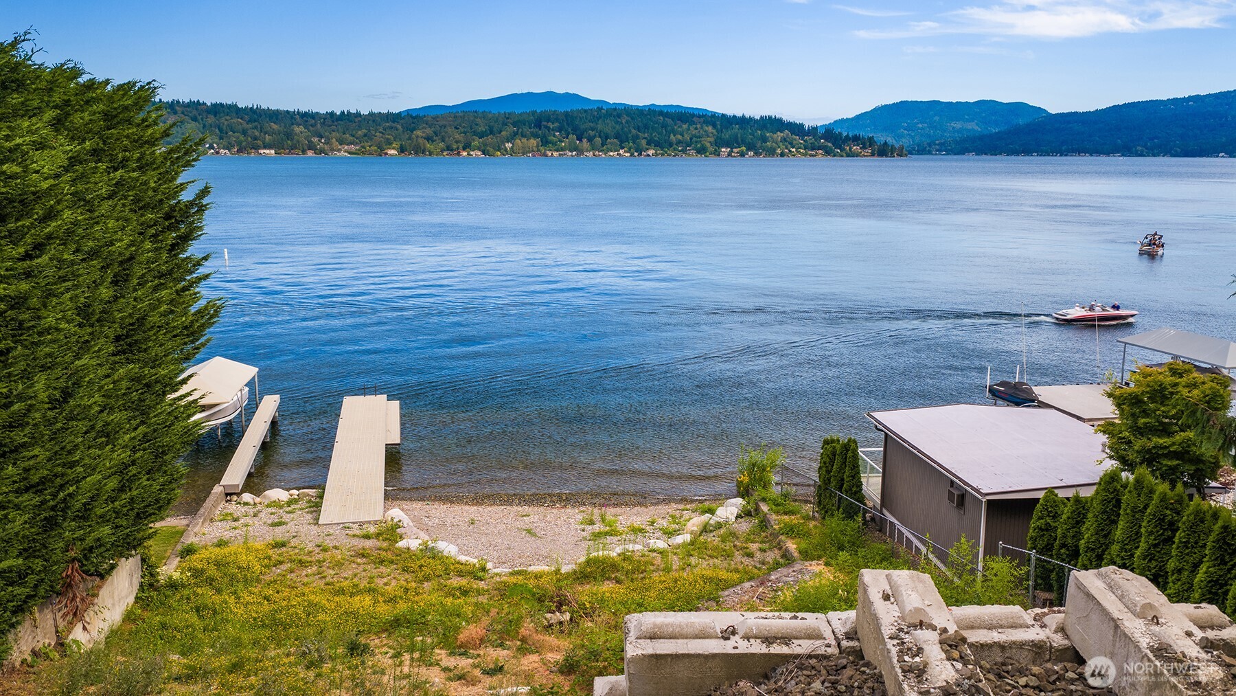 672 W Lake Sammamish Parkway Property Photo 10