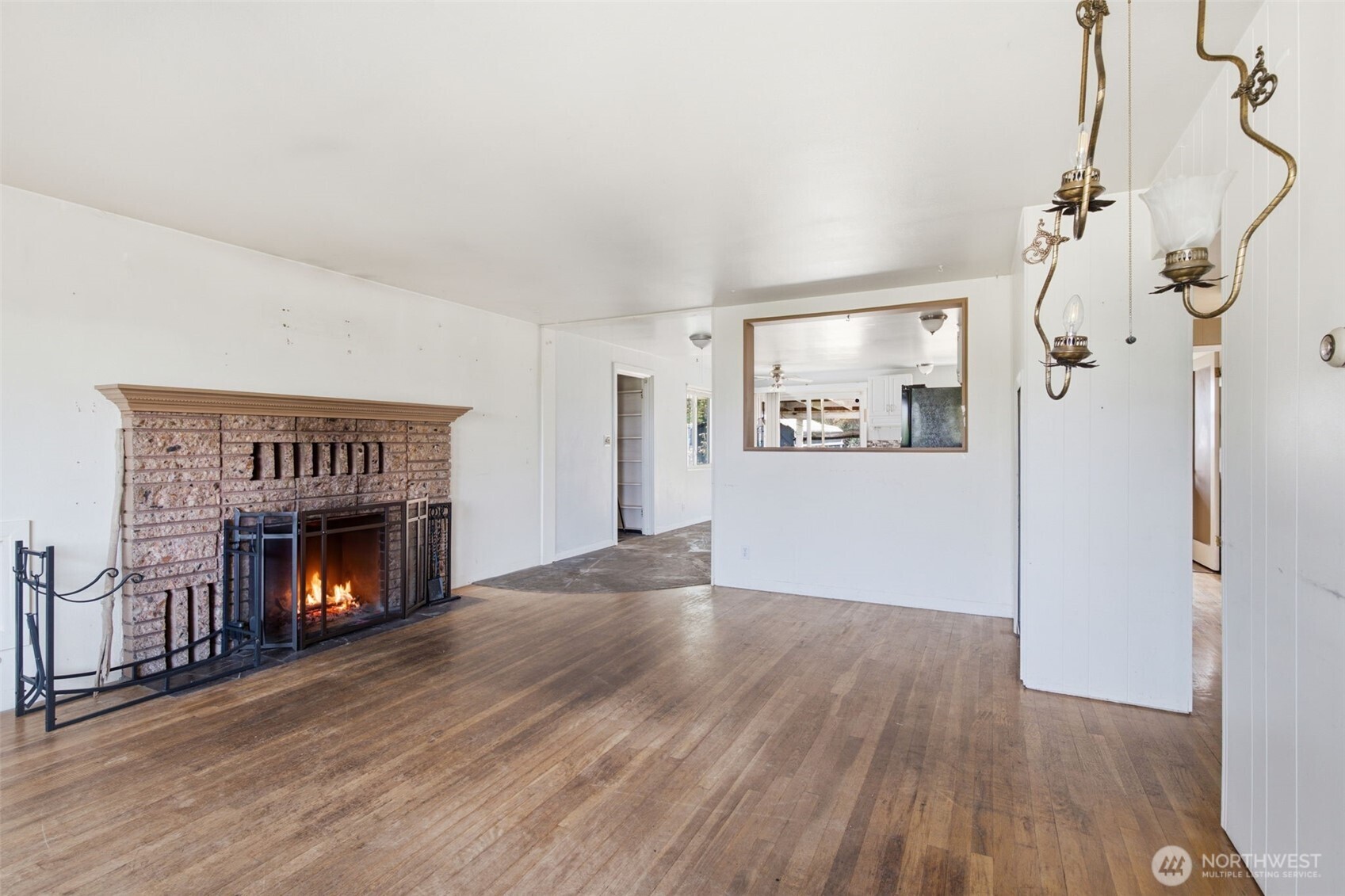 232 Bridgeway Property Photo 6