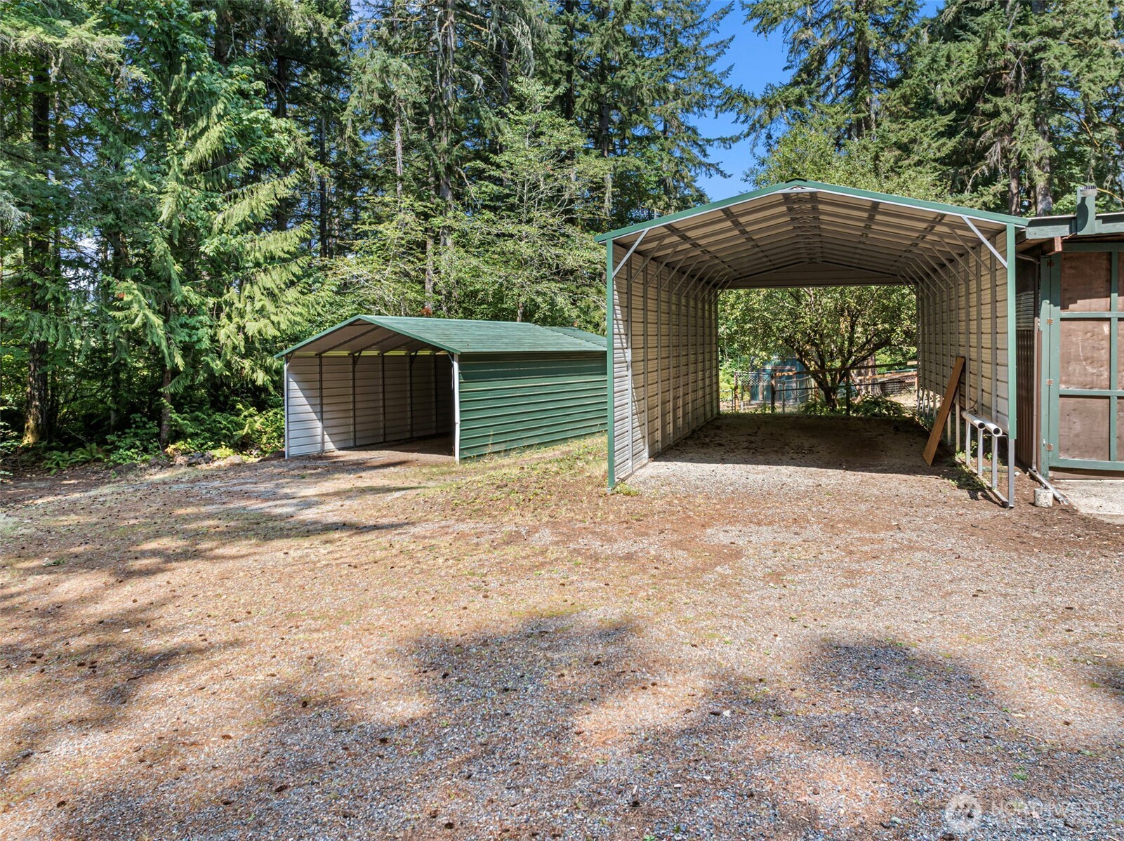 11101 133rd Street Property Photo 4