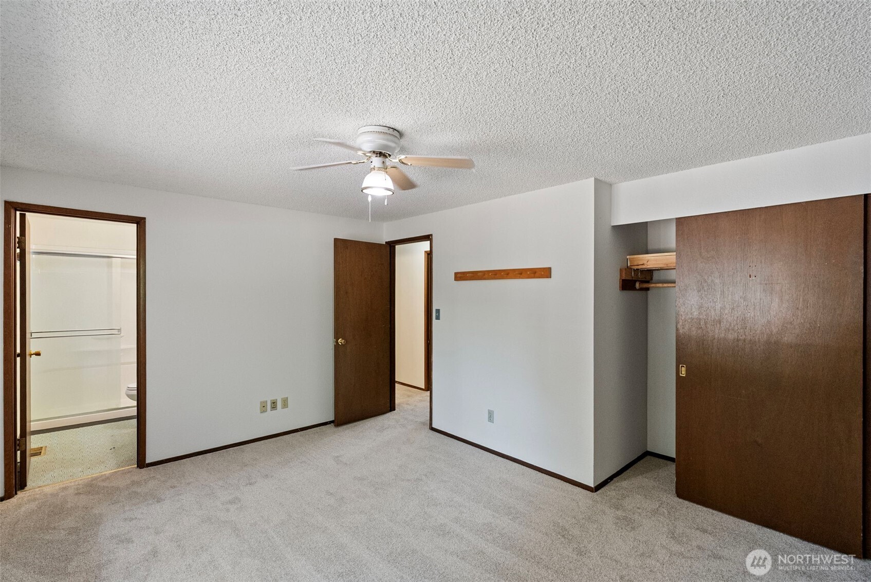 11101 133rd Street Property Photo 6