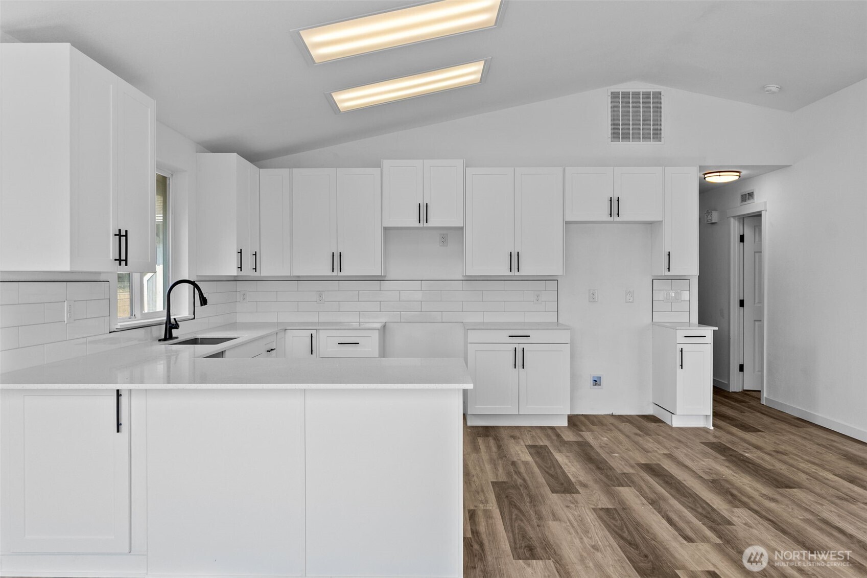 17441 110th Avenue Property Photo 6