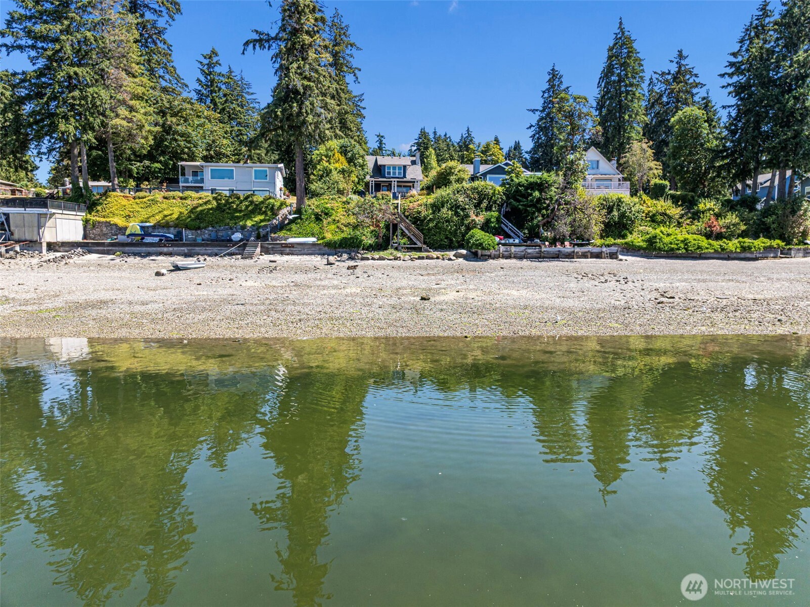 2611 Marine Drive Property Photo 5