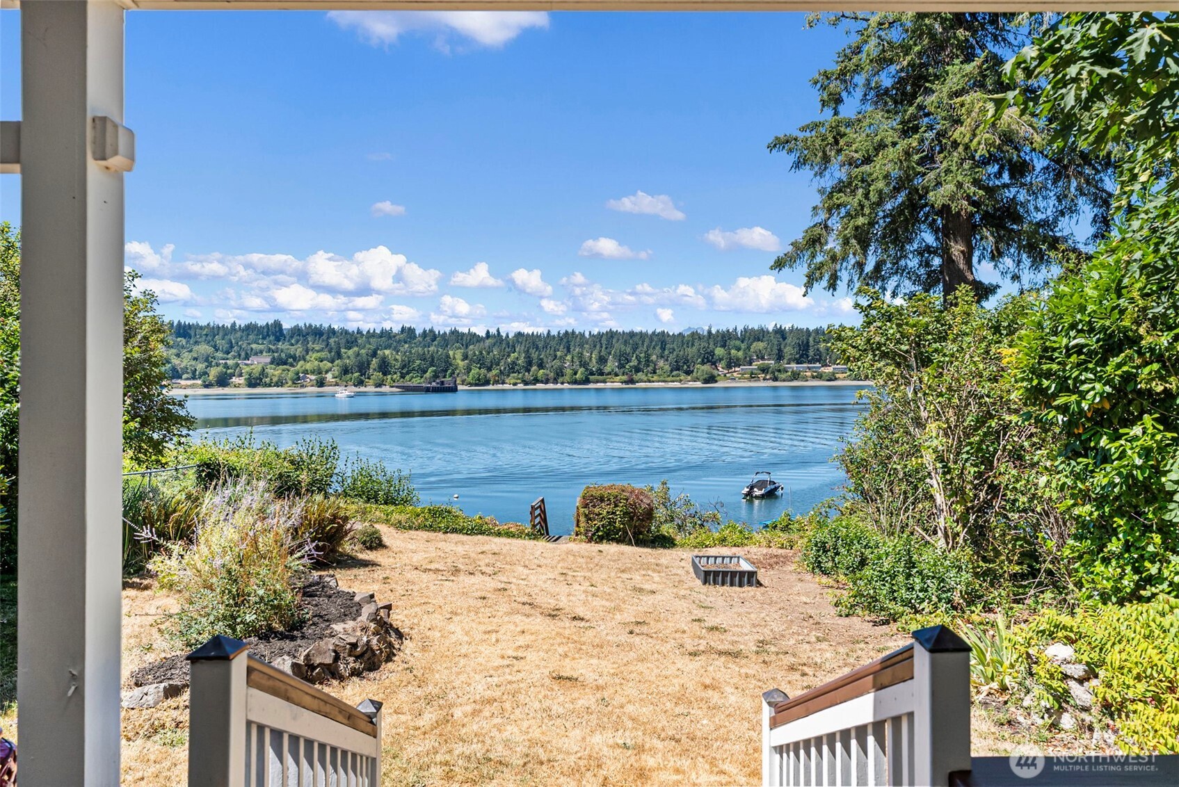 2611 Marine Drive Property Photo 14