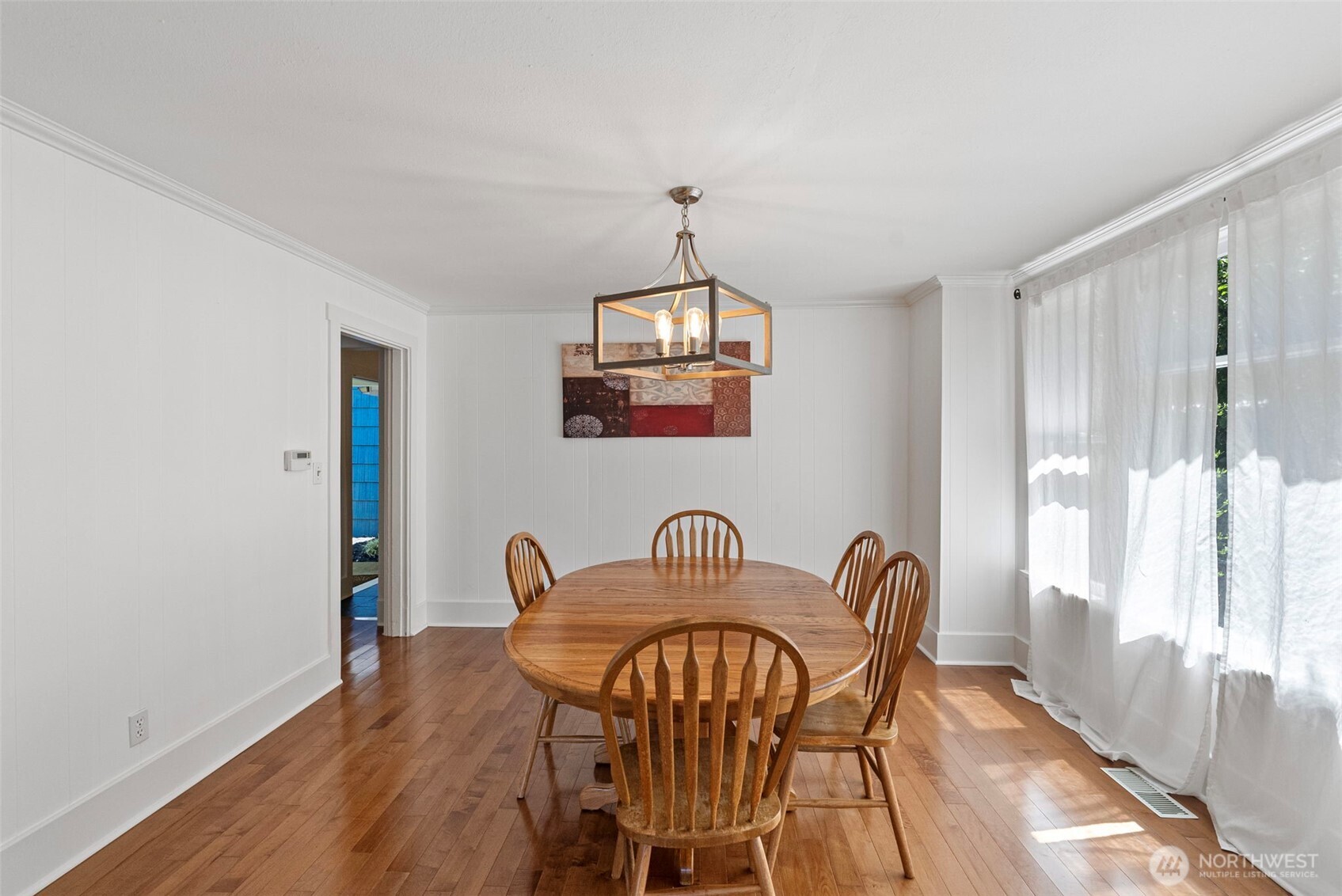 2611 Marine Drive Property Photo 19
