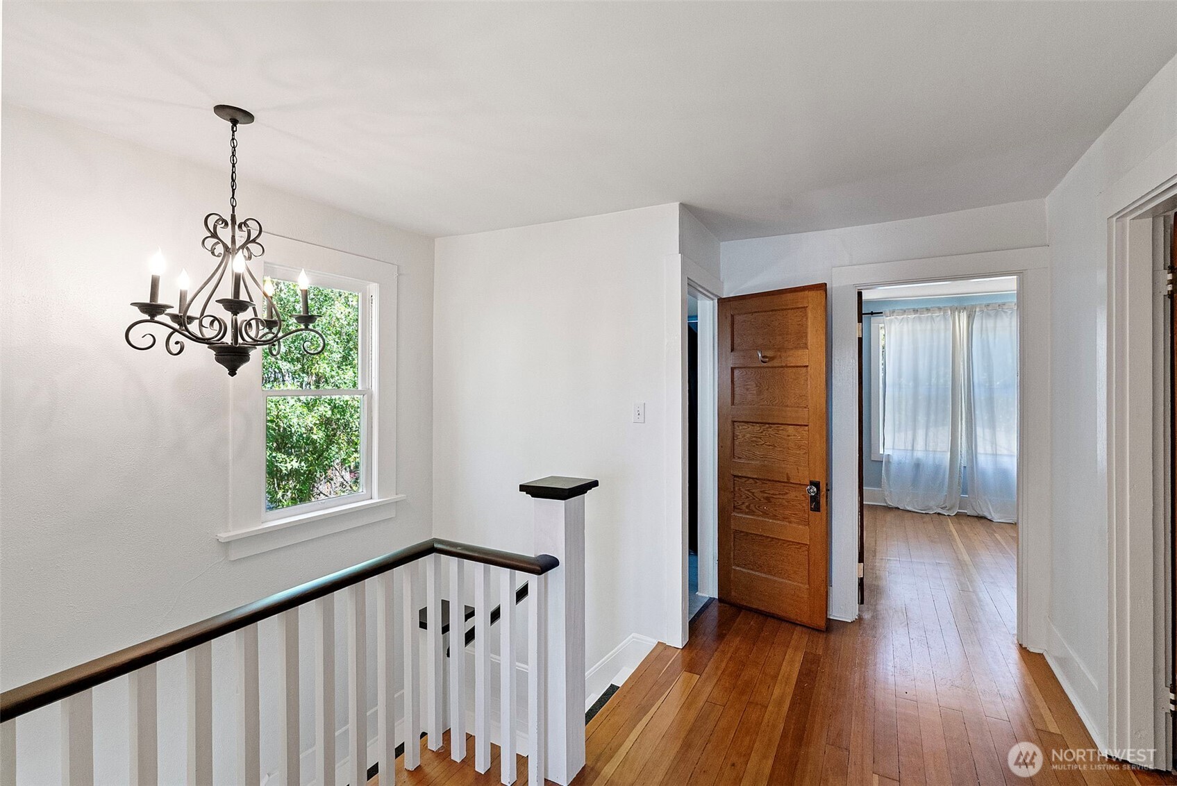 2611 Marine Drive Property Photo 28