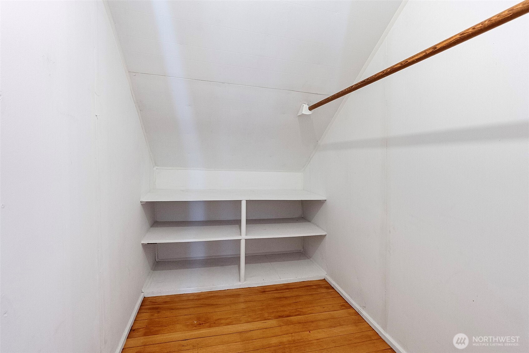 2611 Marine Drive Property Photo 32
