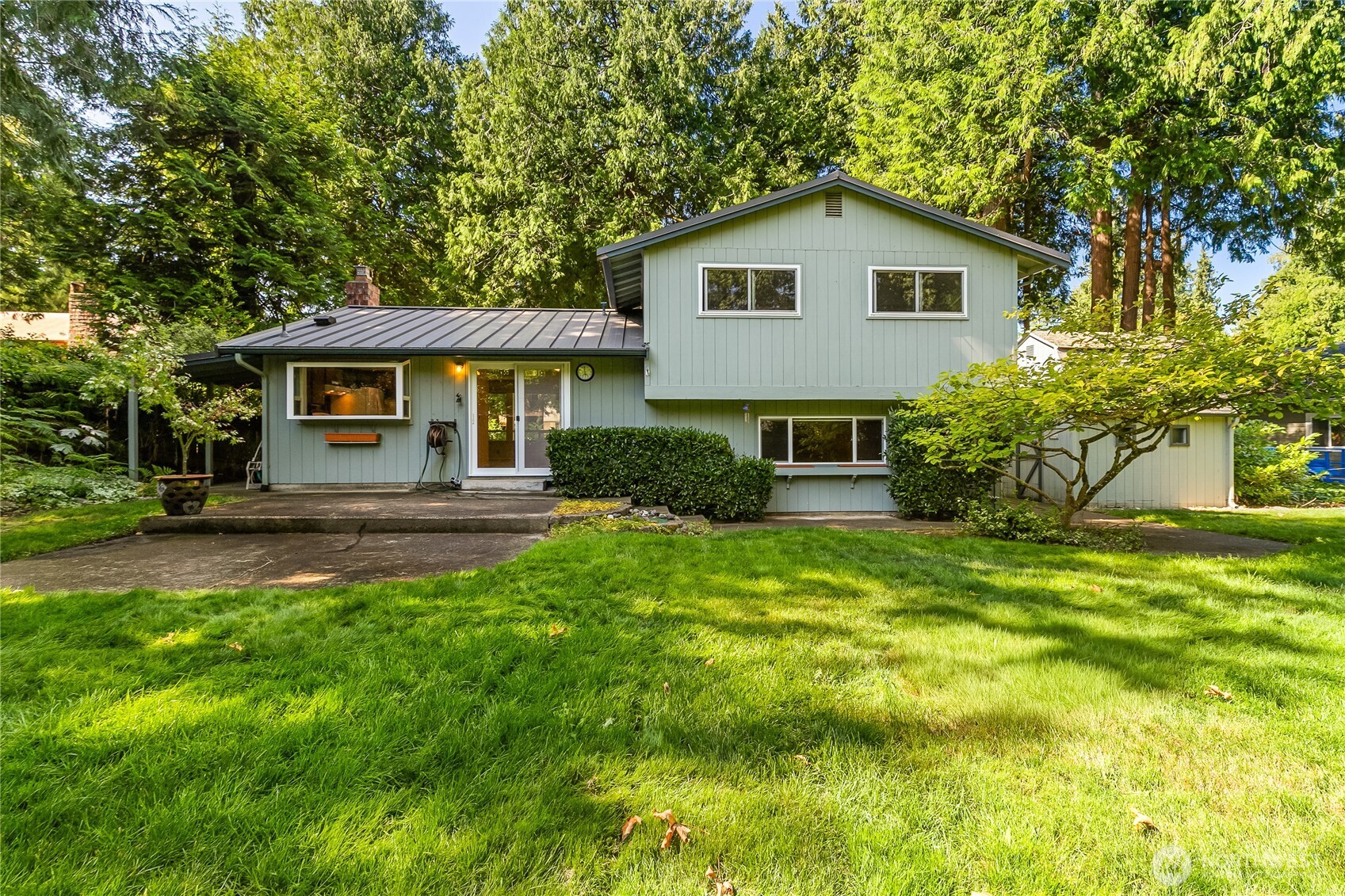5928 Laurel Shaw Ct Property Photo 6
