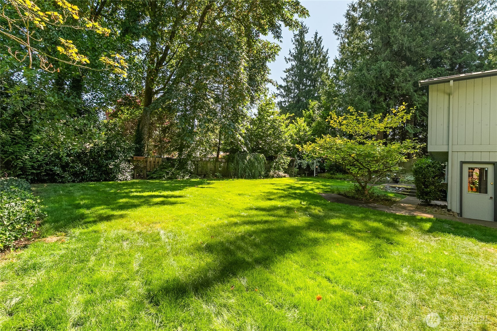 5928 Laurel Shaw Ct Property Photo 9