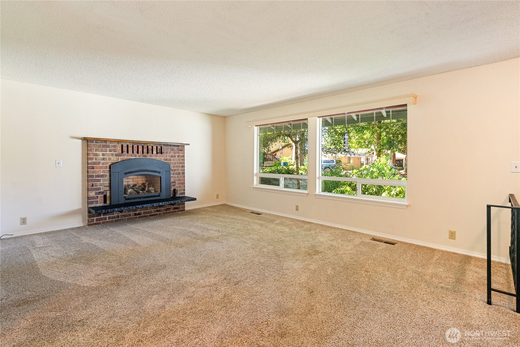 5928 Laurel Shaw Ct Property Photo 12