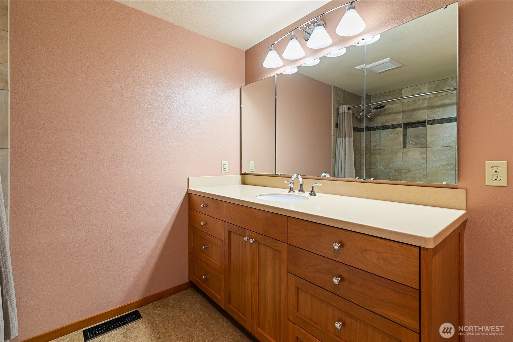 5928 Laurel Shaw Ct Property Photo 18
