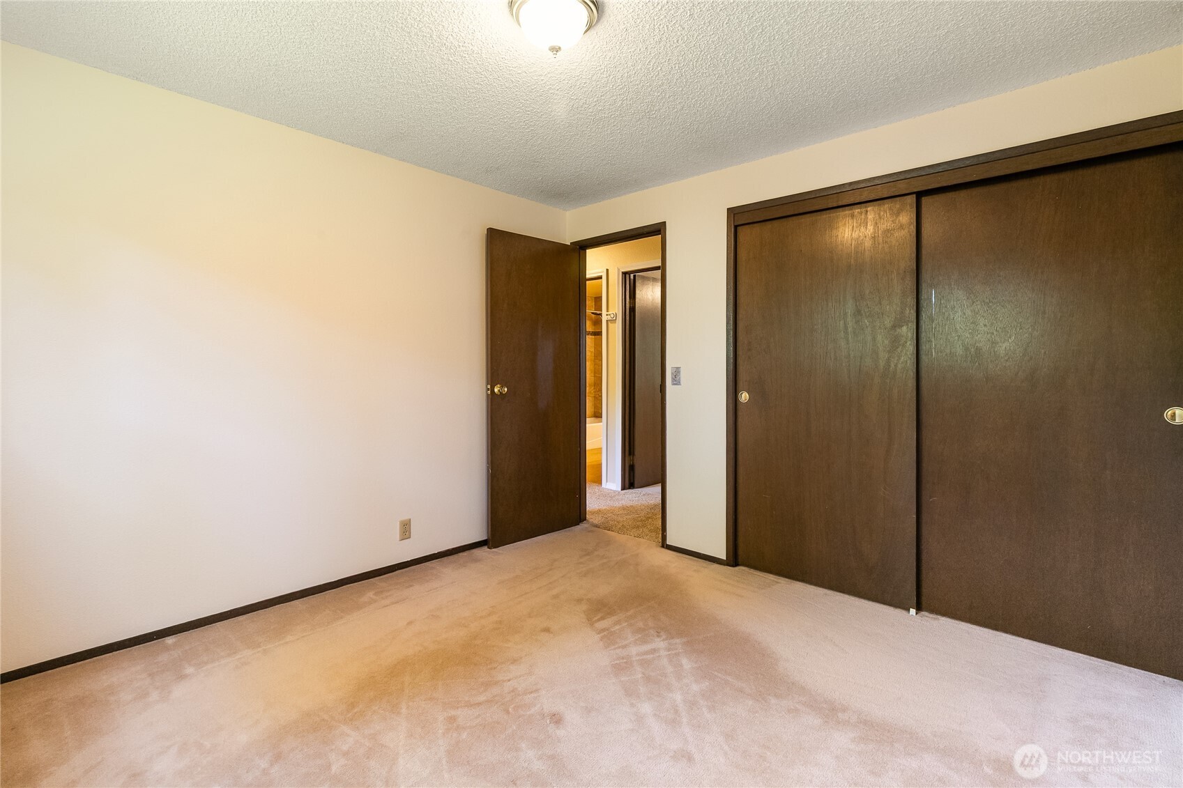 5928 Laurel Shaw Ct Property Photo 25