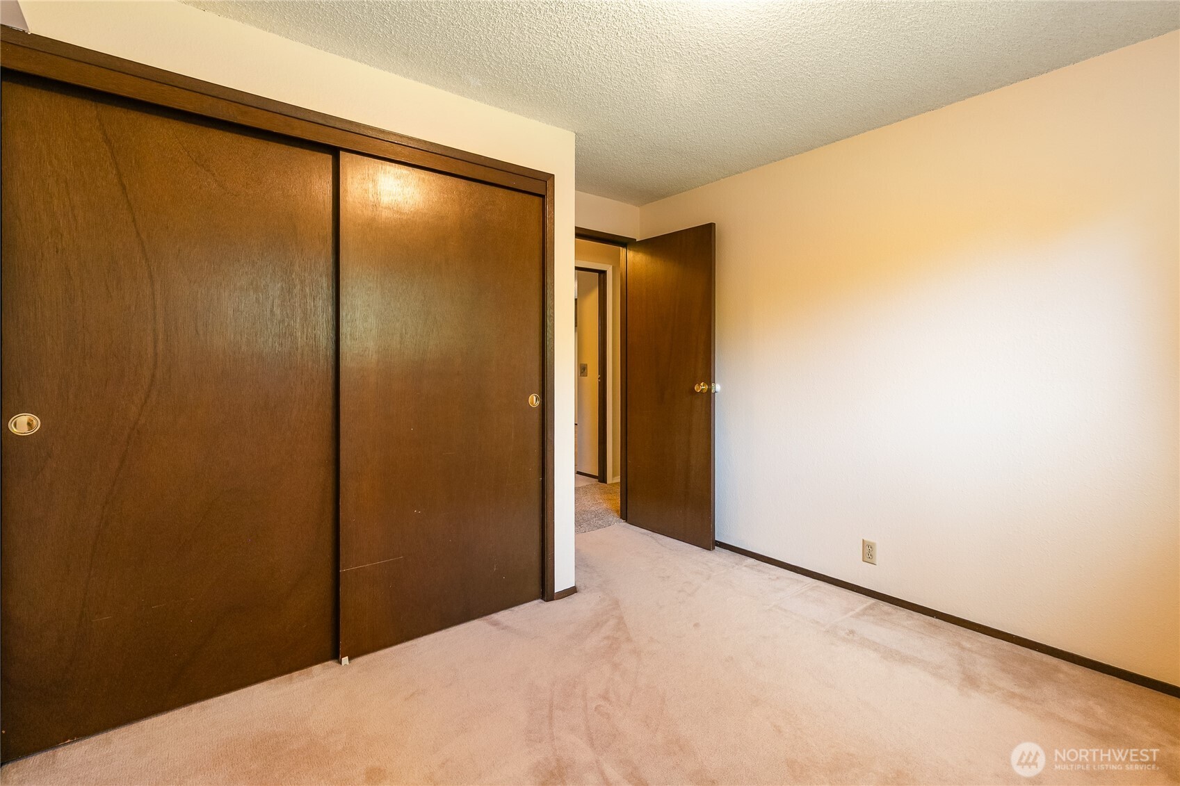 5928 Laurel Shaw Ct Property Photo 27