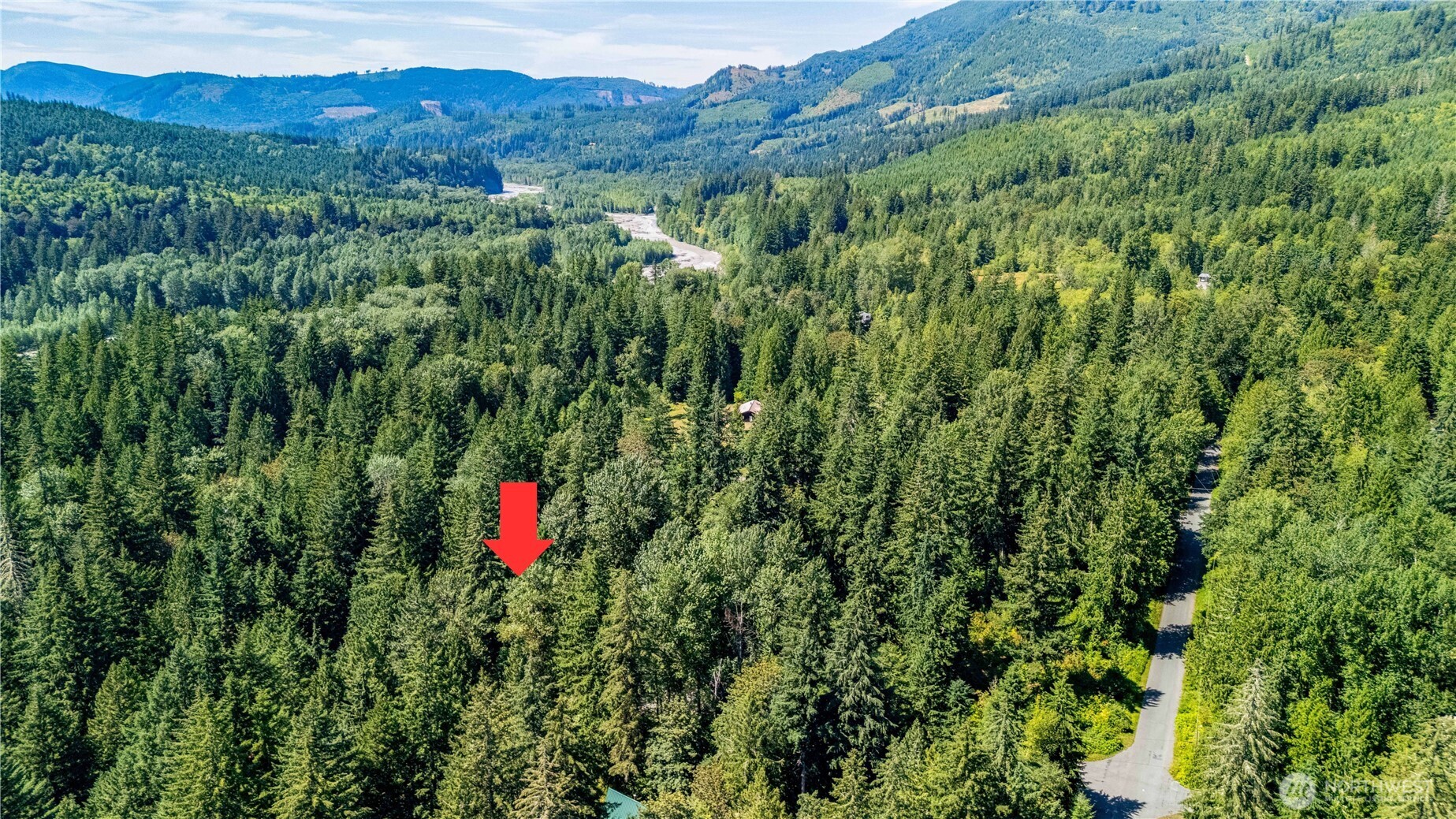 7516 Miller Way Property Photo 3