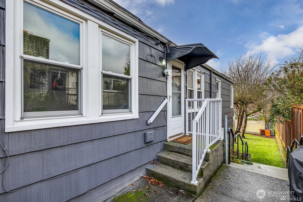 6041 5th Avenue Property Photo 17