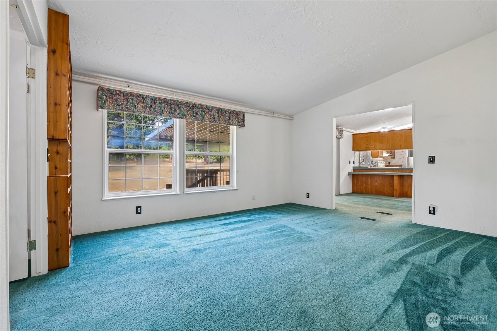 16627 230th Avenue Property Photo 16