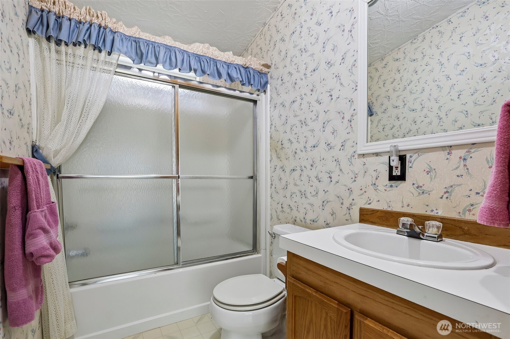 16627 230th Avenue Property Photo 26