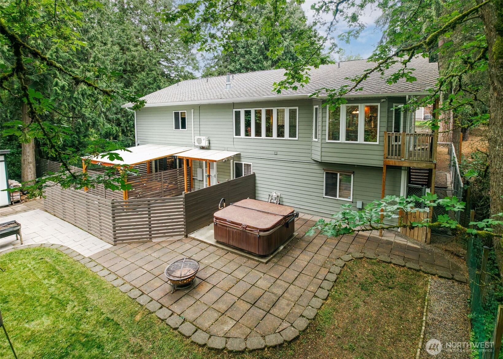 7337 151st Avenue Property Photo 1