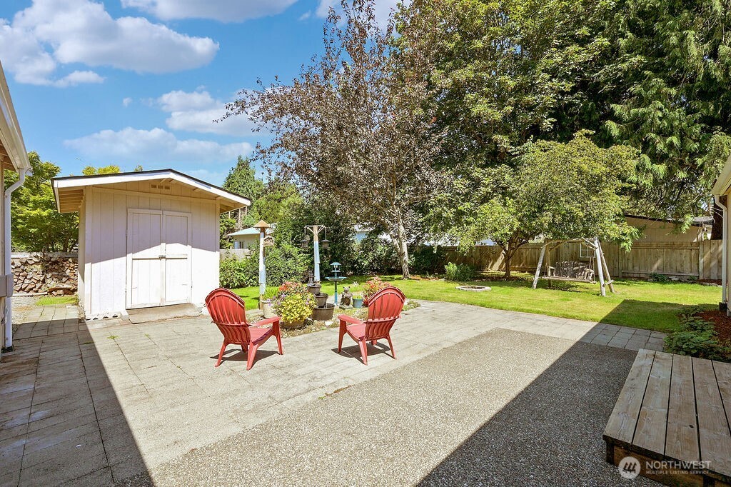 56 7th Avenue Property Photo 8
