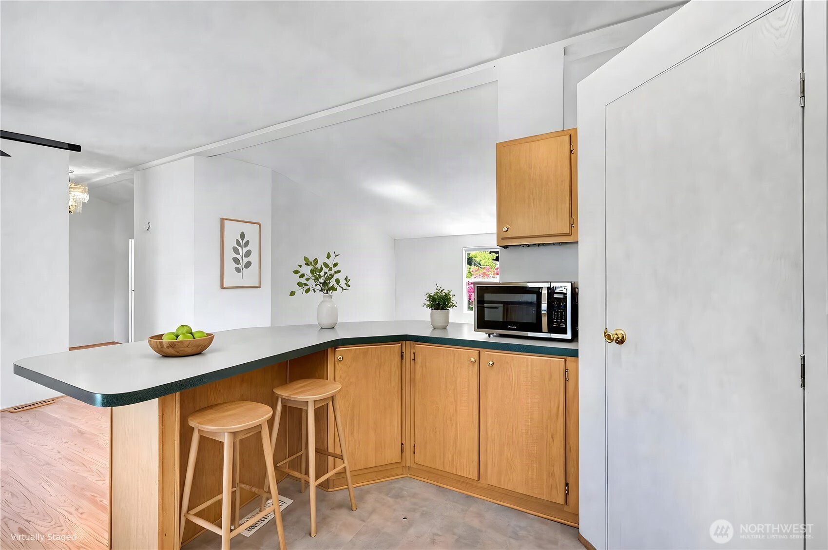 56 7th Avenue Property Photo 11