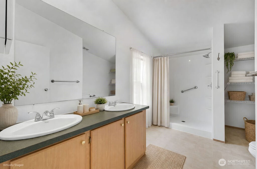 56 7th Avenue Property Photo 21