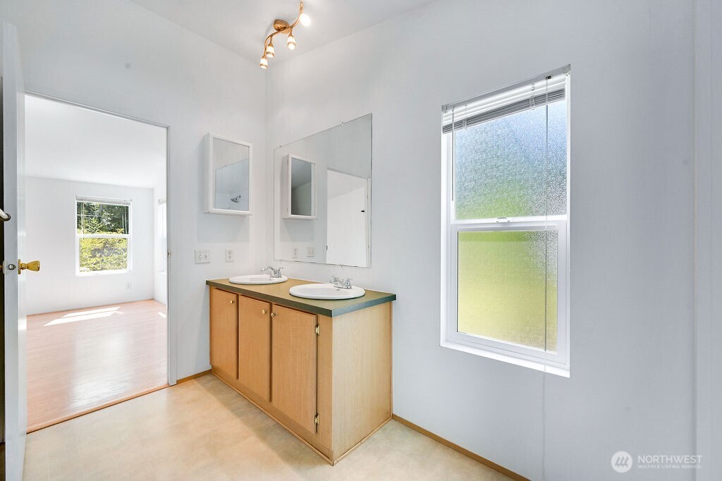 56 7th Avenue Property Photo 22