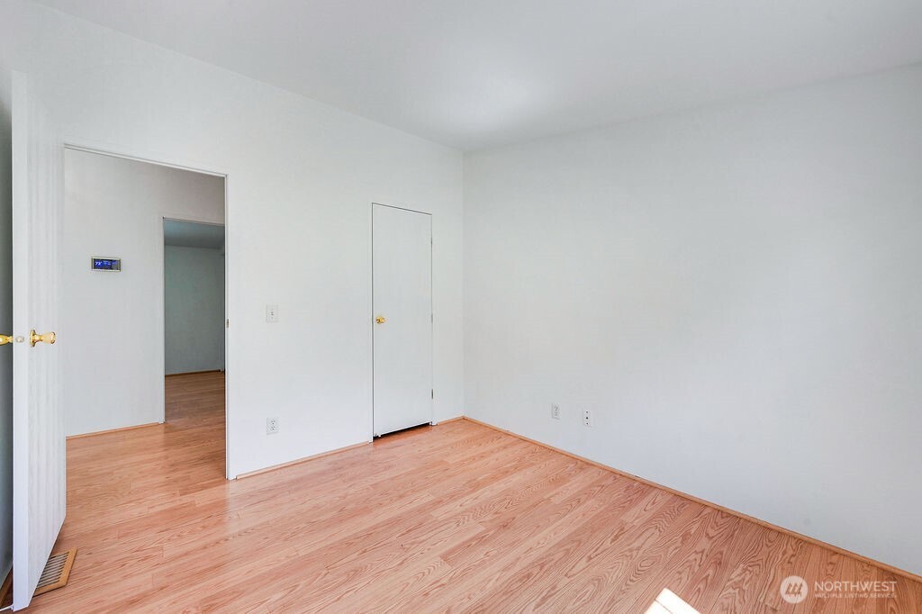 56 7th Avenue Property Photo 28