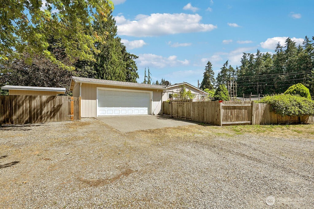 56 7th Avenue Property Photo 36