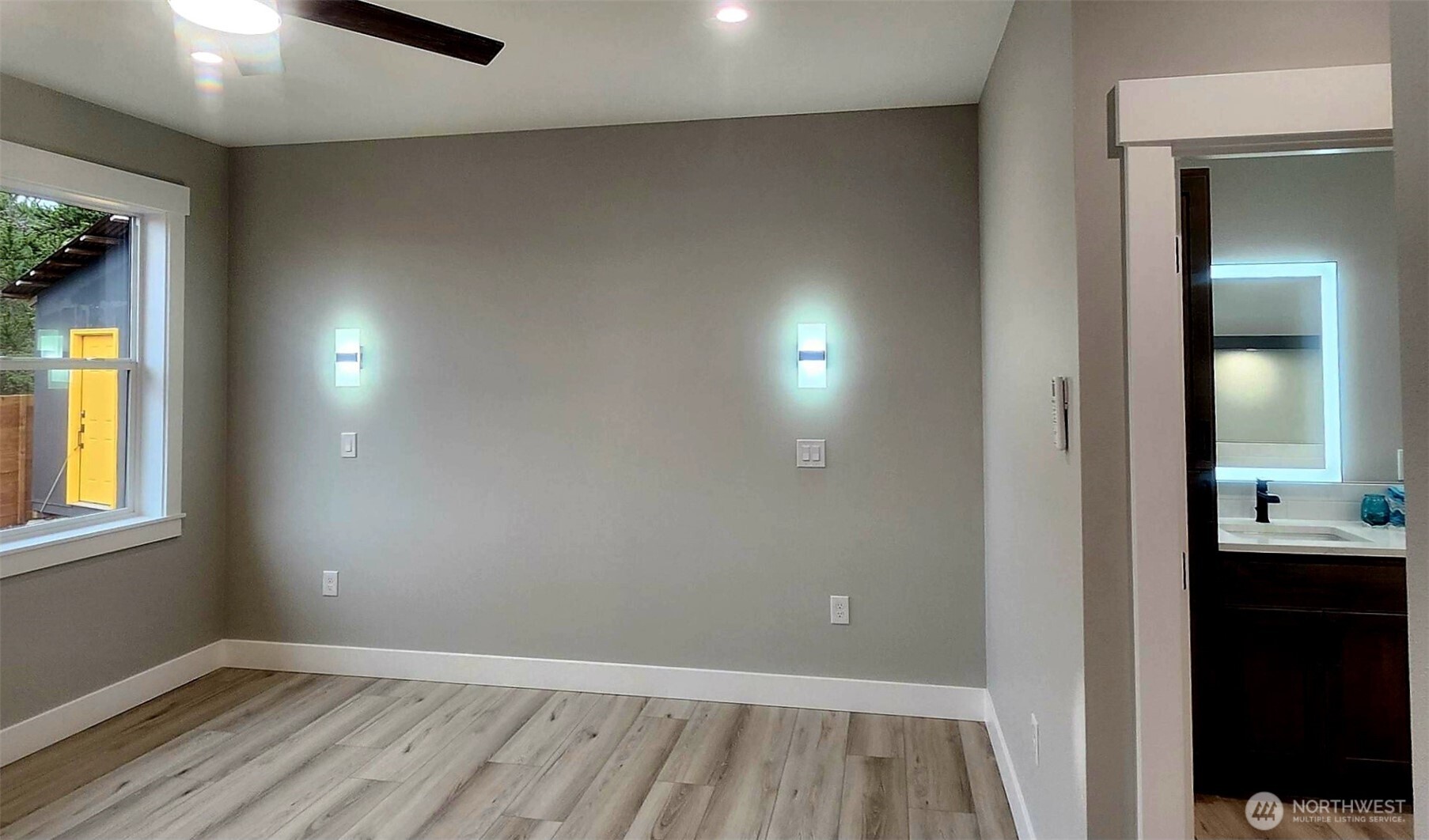 430 Salina Cruz Avenue Property Photo 15