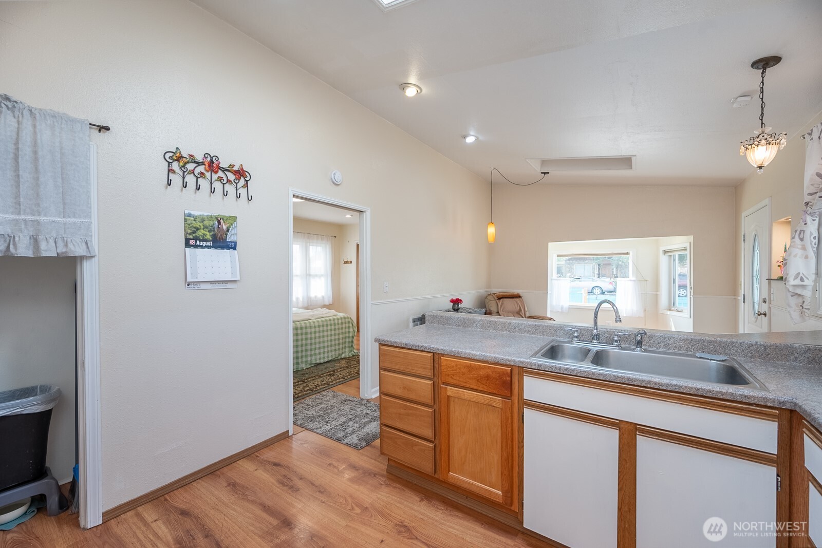 322 3rd Avenue Property Photo 10