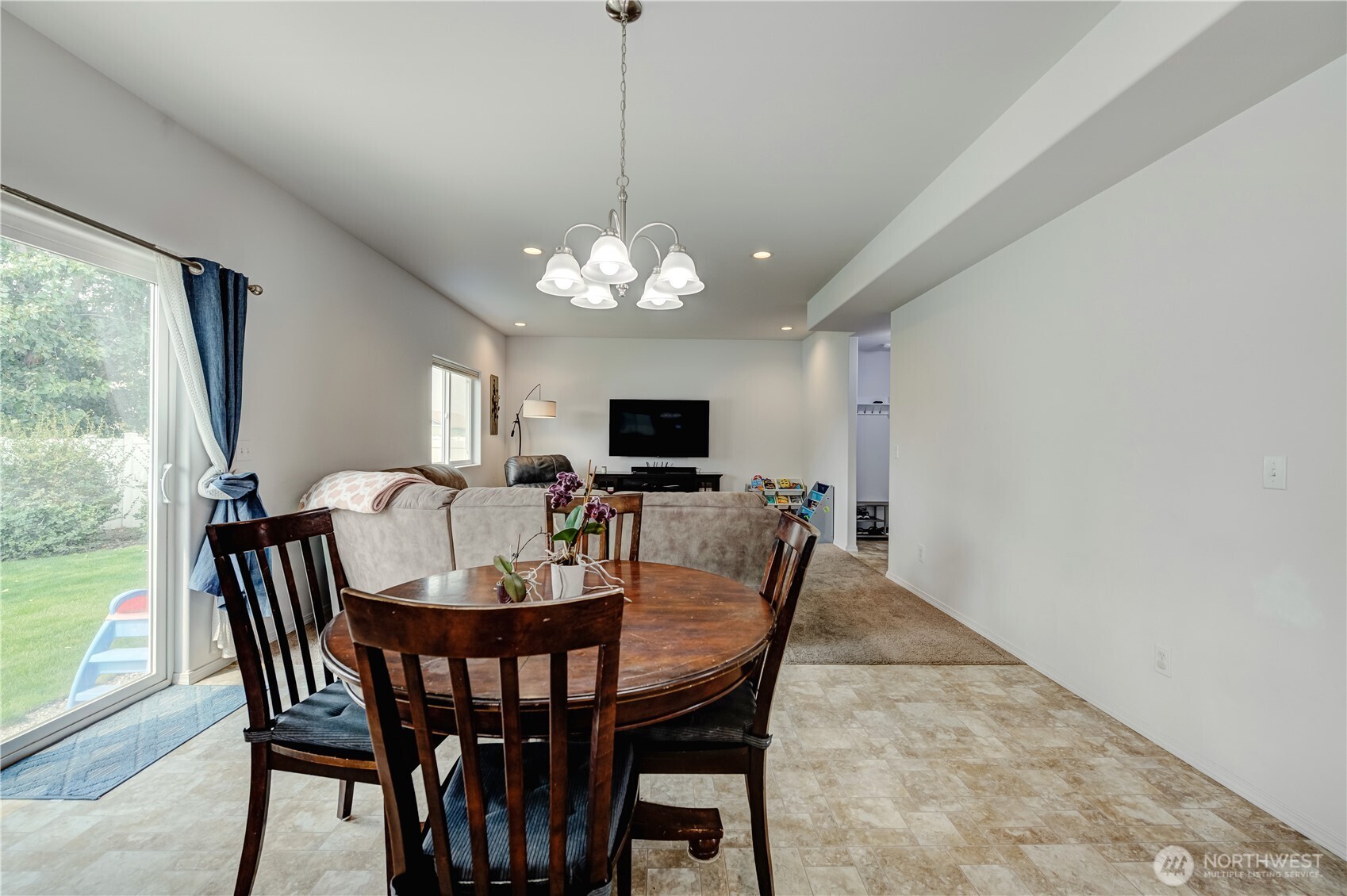 1474 Denny Place Property Photo 8