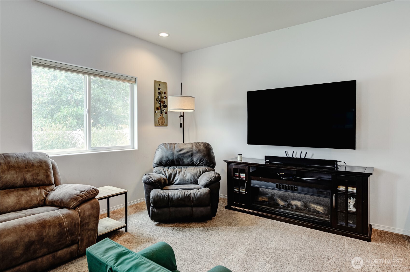 1474 Denny Place Property Photo 11