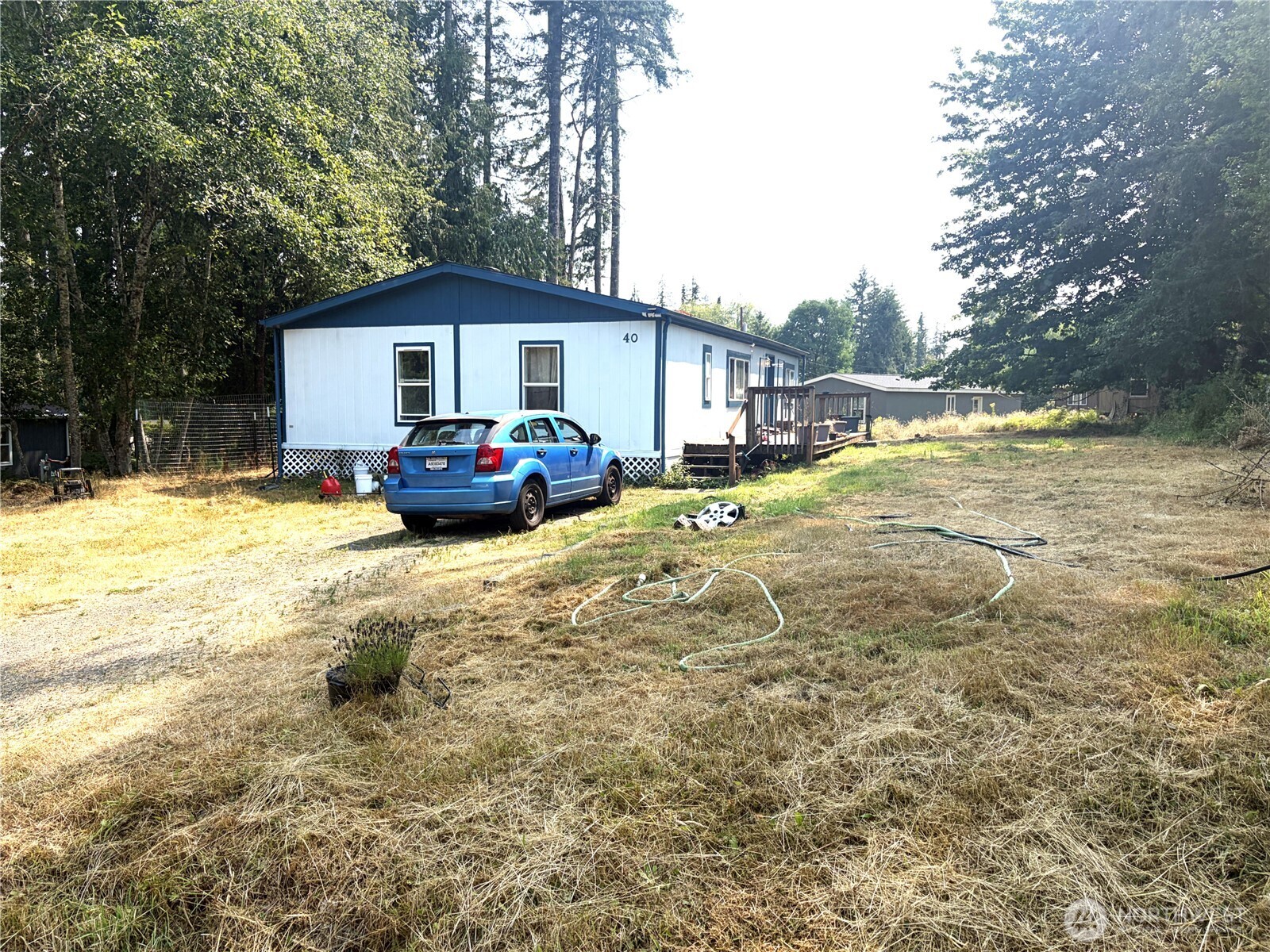 40 E Totten Place Property Photo 1