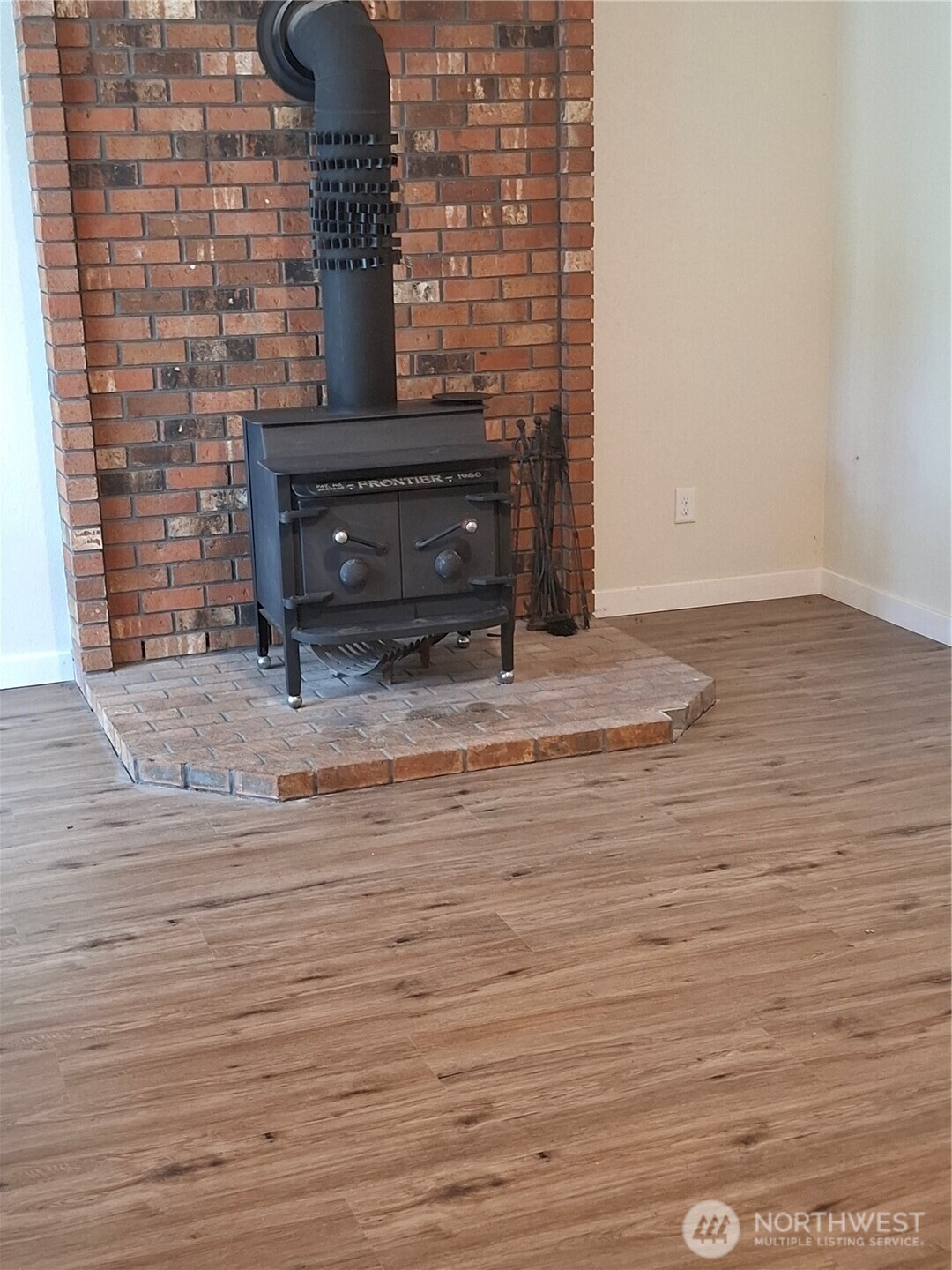 4343 Highline Drive Property Photo 14